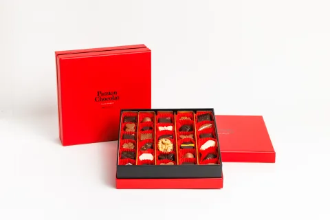 Square Box 30 pralines